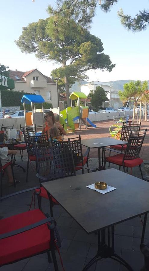 Apartment Drmic Kastela Luaran gambar