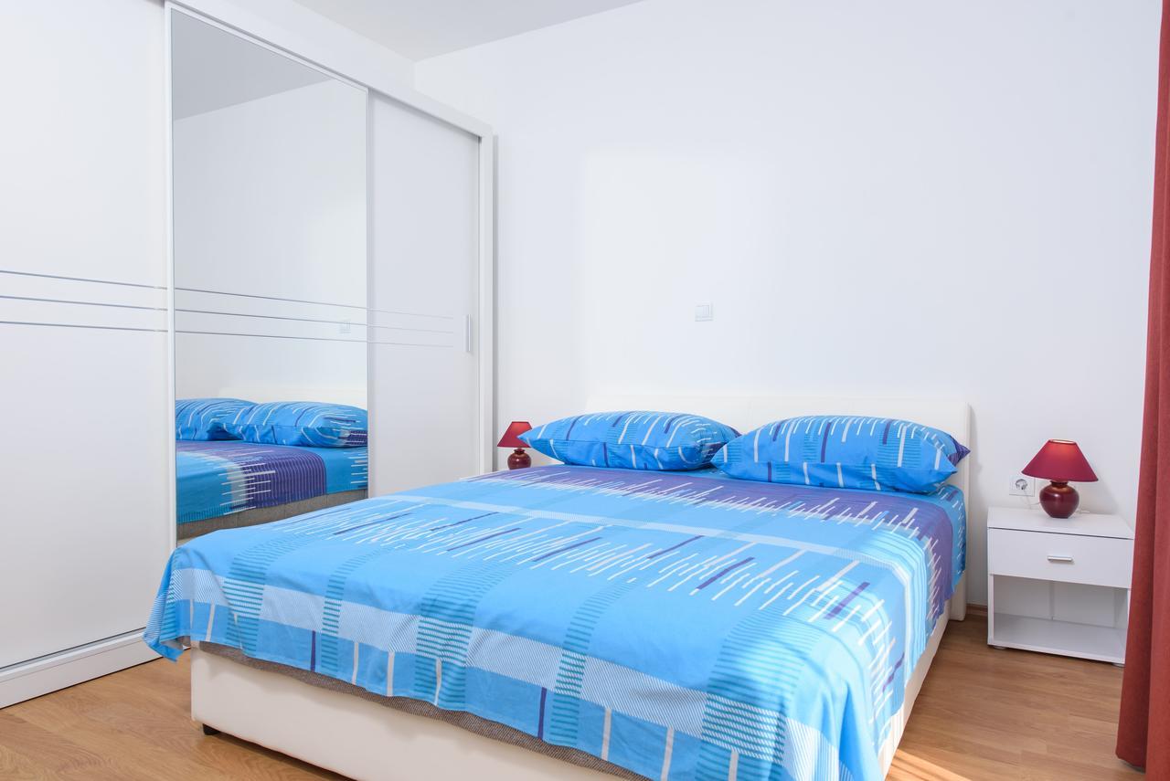 Apartment Drmic Kastela Luaran gambar